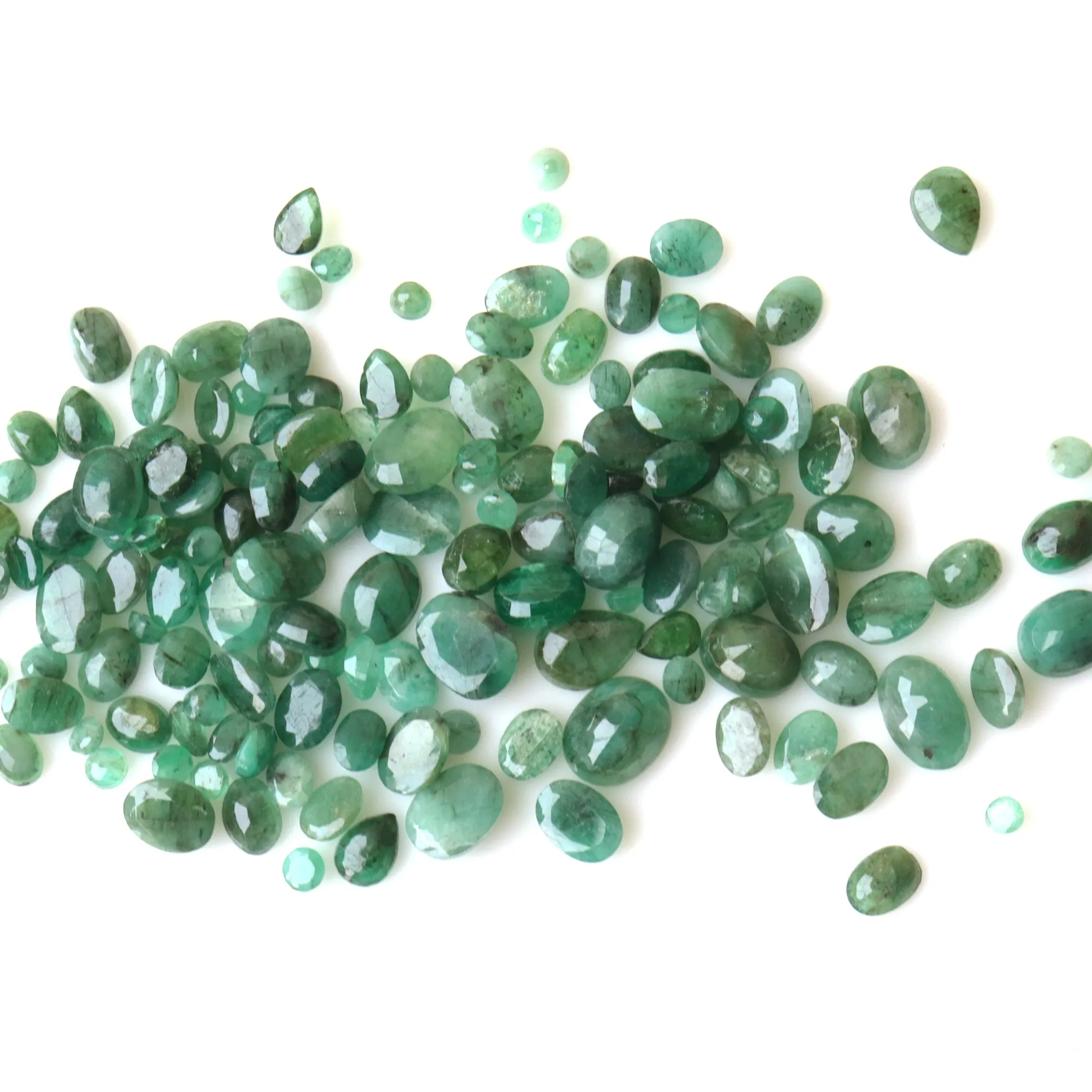 108ct Emerald Oval Shape Mix Size Faceted Cut Loose Gemstone