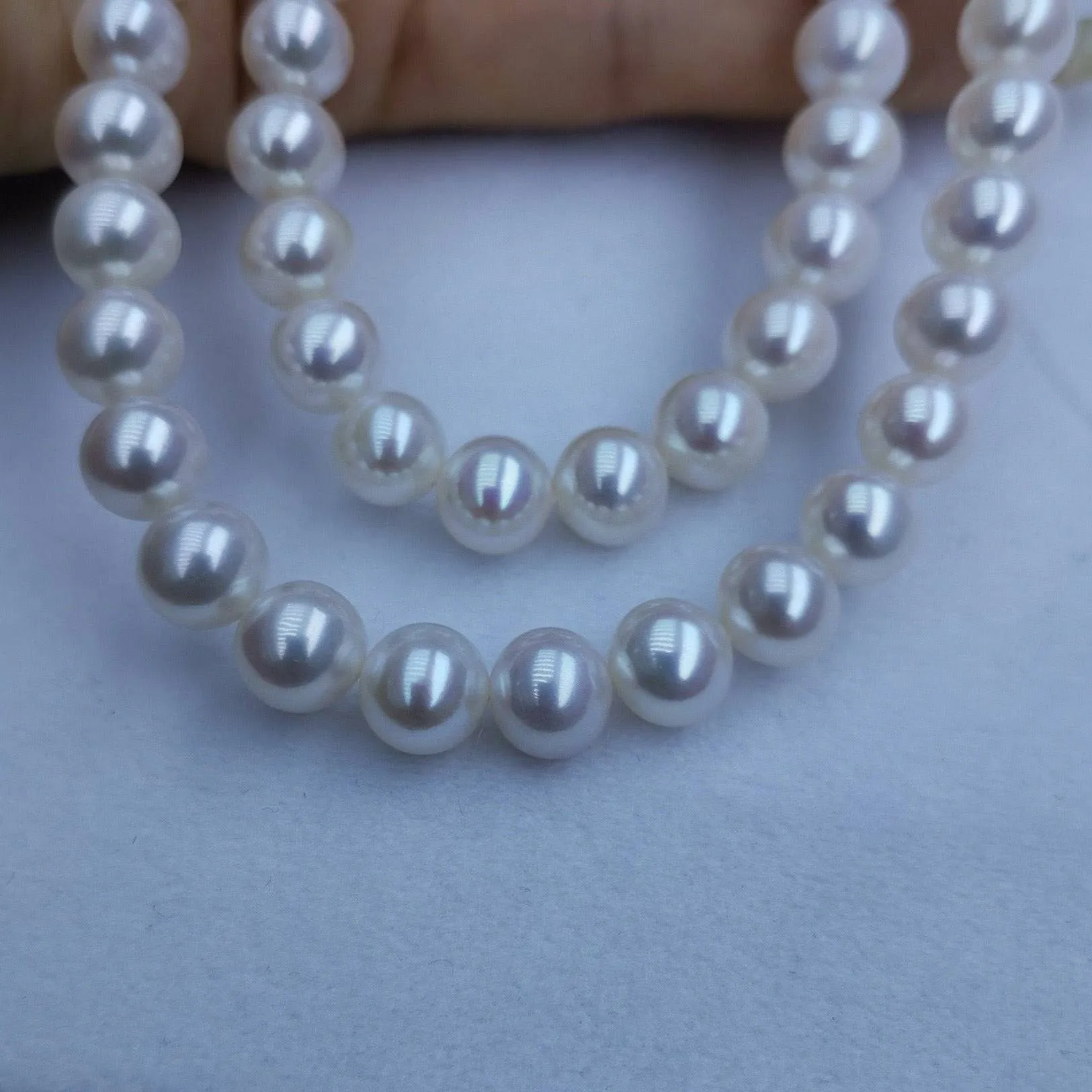 8-9-10mm White Round Freshwater Pearl Strand Necklace