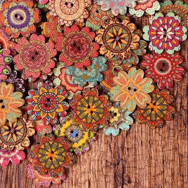 About 100Pcs Multi-Color Floral Pattern Buttons