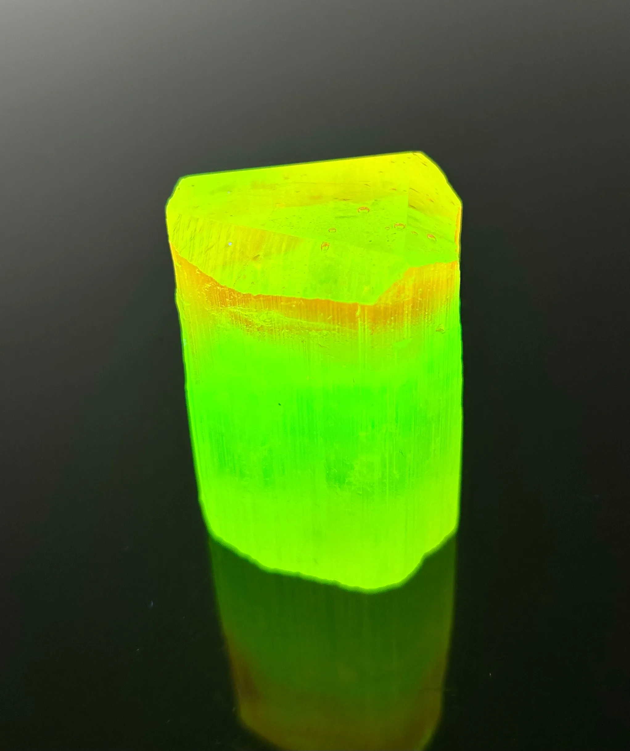 Bi-Color Touranium