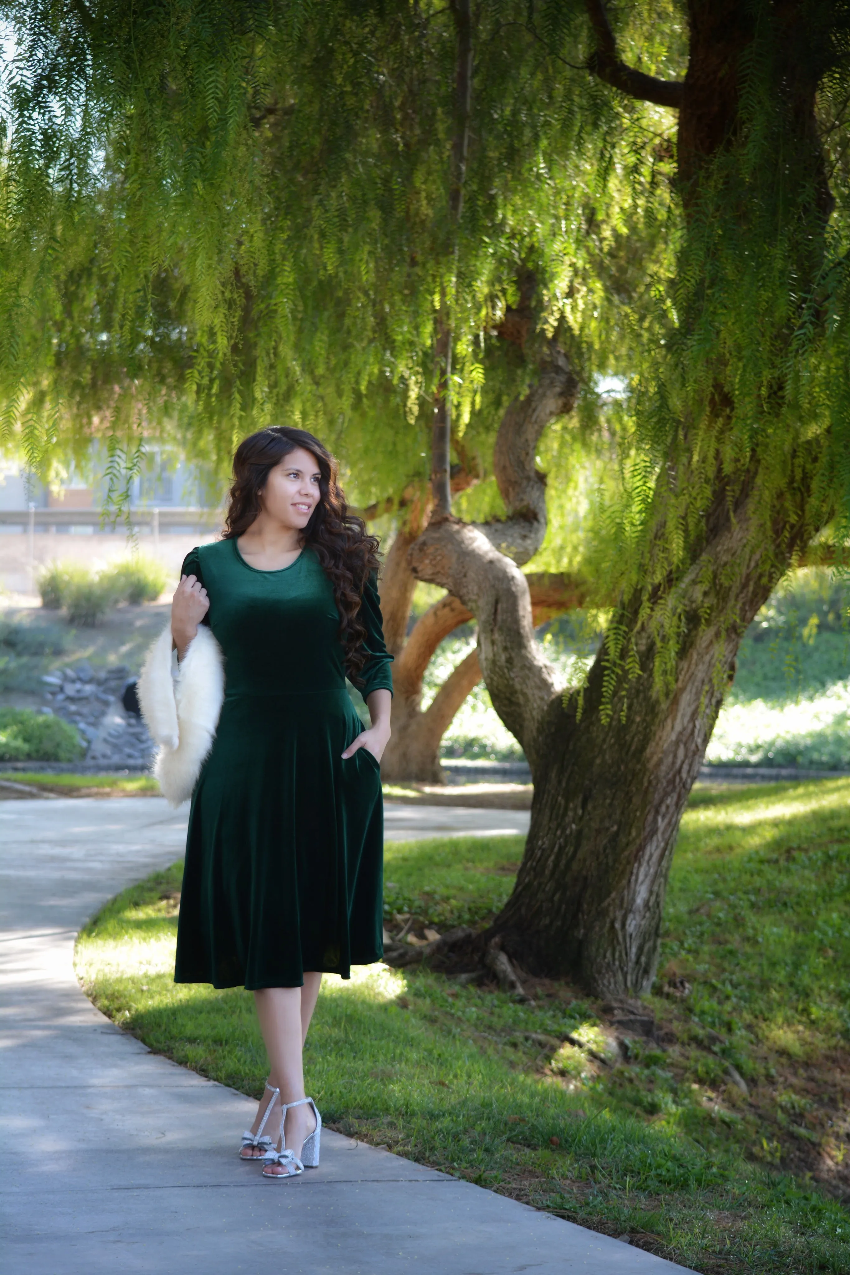 Capri Emerald Velvet Puff Sleeve Dress