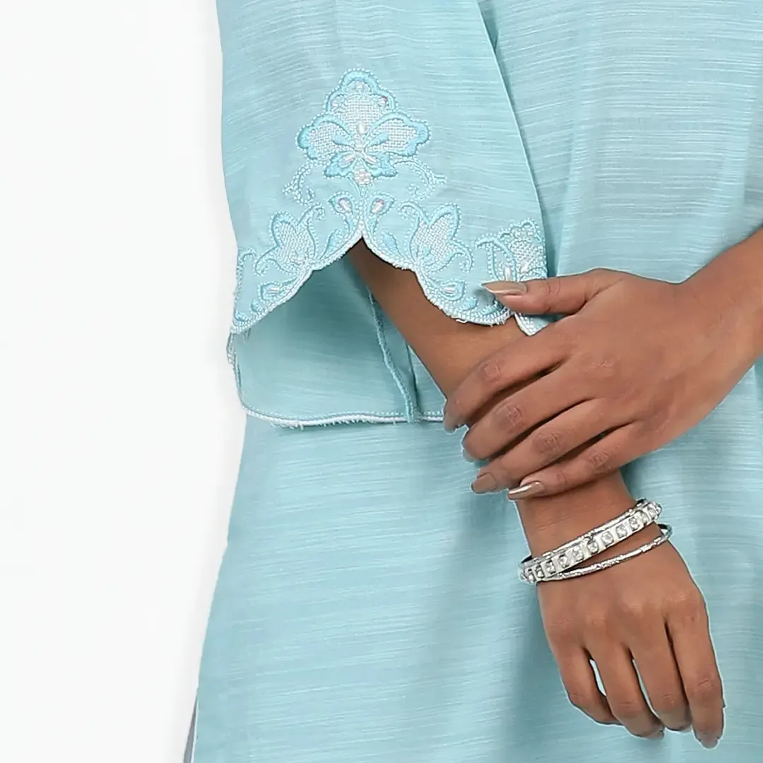 Embroidered kameez