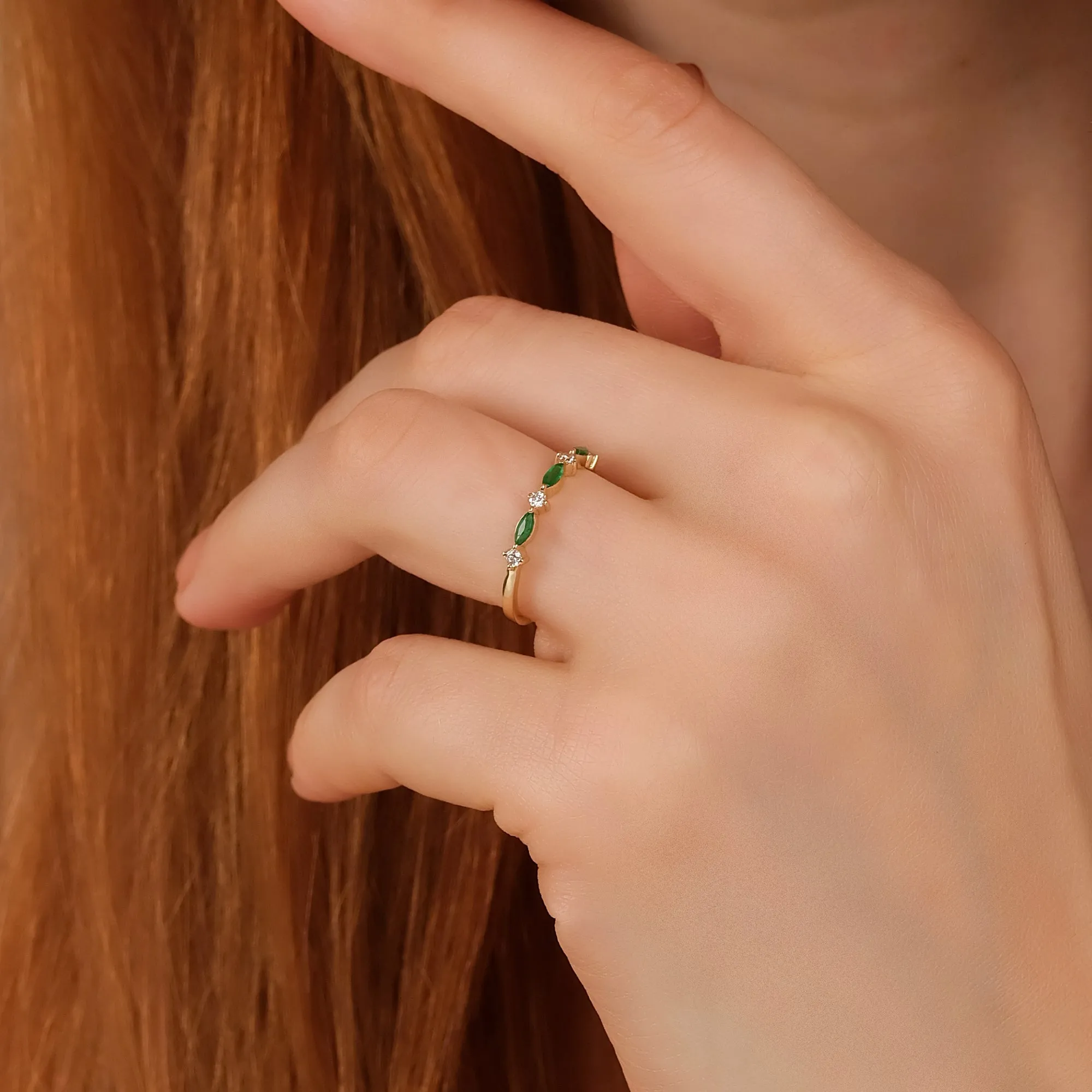 Emerald and Diamond Garland Ring, Nia