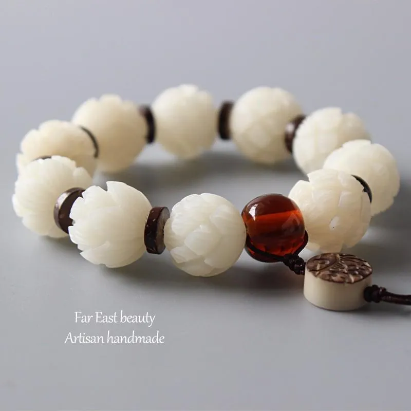 Hand-Carved Bodhi Seeds Tagua Nut Lucky Fish Bracelet