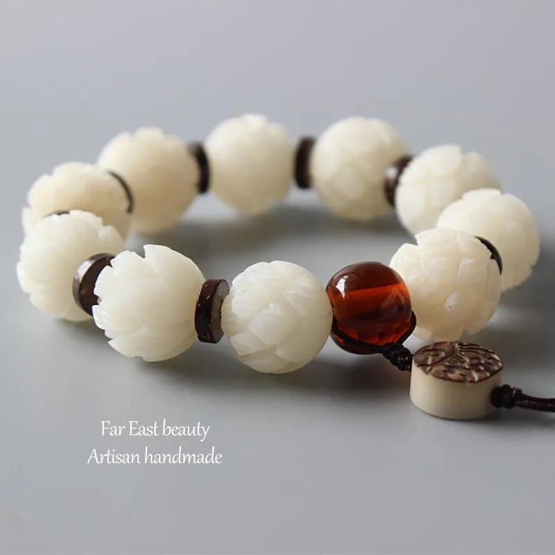Hand-Carved Bodhi Seeds Tagua Nut Lucky Fish Bracelet