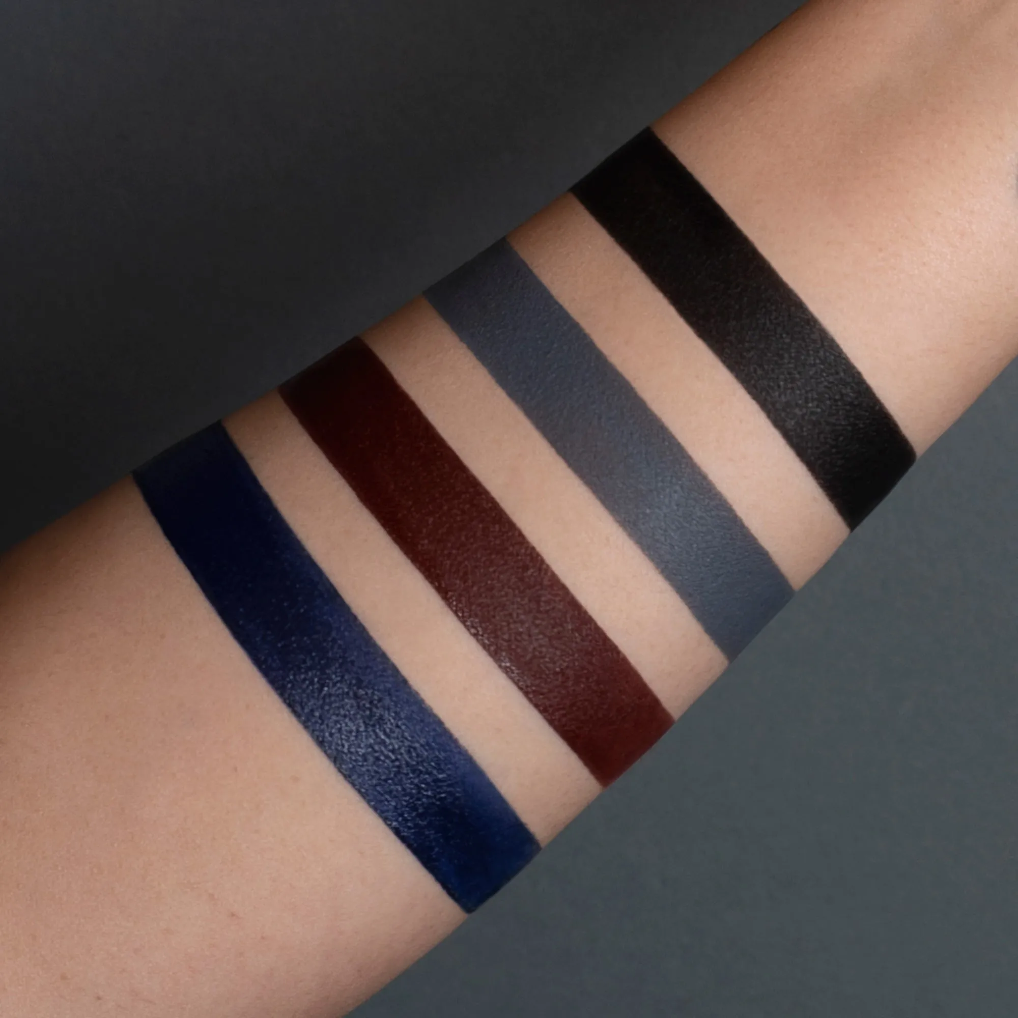 The Black Orb Enigmatic Kohl Eyeliner: Dusk